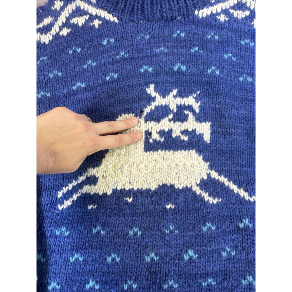 VTG Ecuador Hand Knit 100% Wool Reindeer Sweater Heavy Mock Neck Flawed - Picture 6 of 6